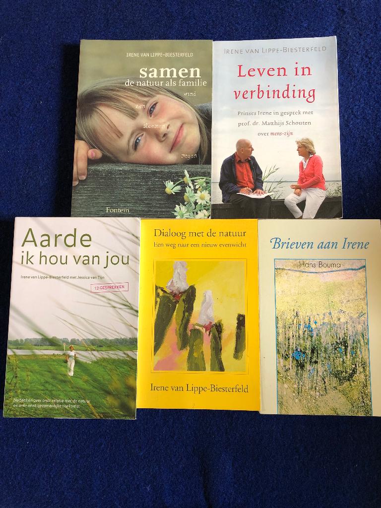 Partij boeken 5x Irene van Lippe-Biesterfeld, Boeken, Ophalen of Verzenden, Gelezen