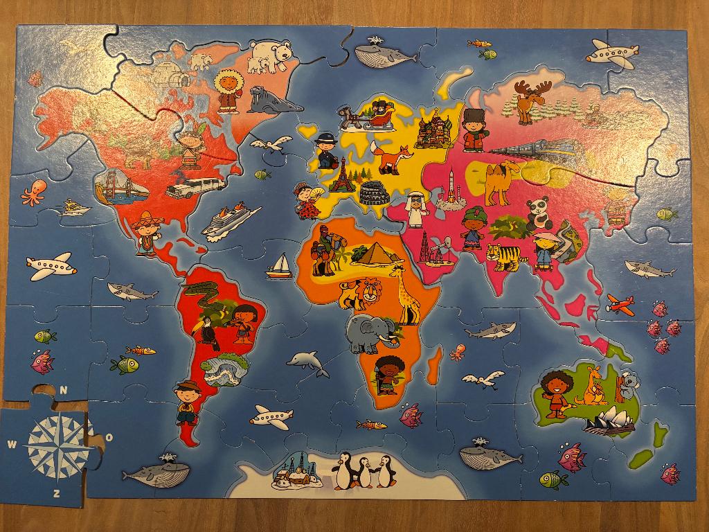 Een educatieve wereldpuzzel van 40 stukken, Ophalen of Verzenden, Zo goed als nieuw, Puzzelen