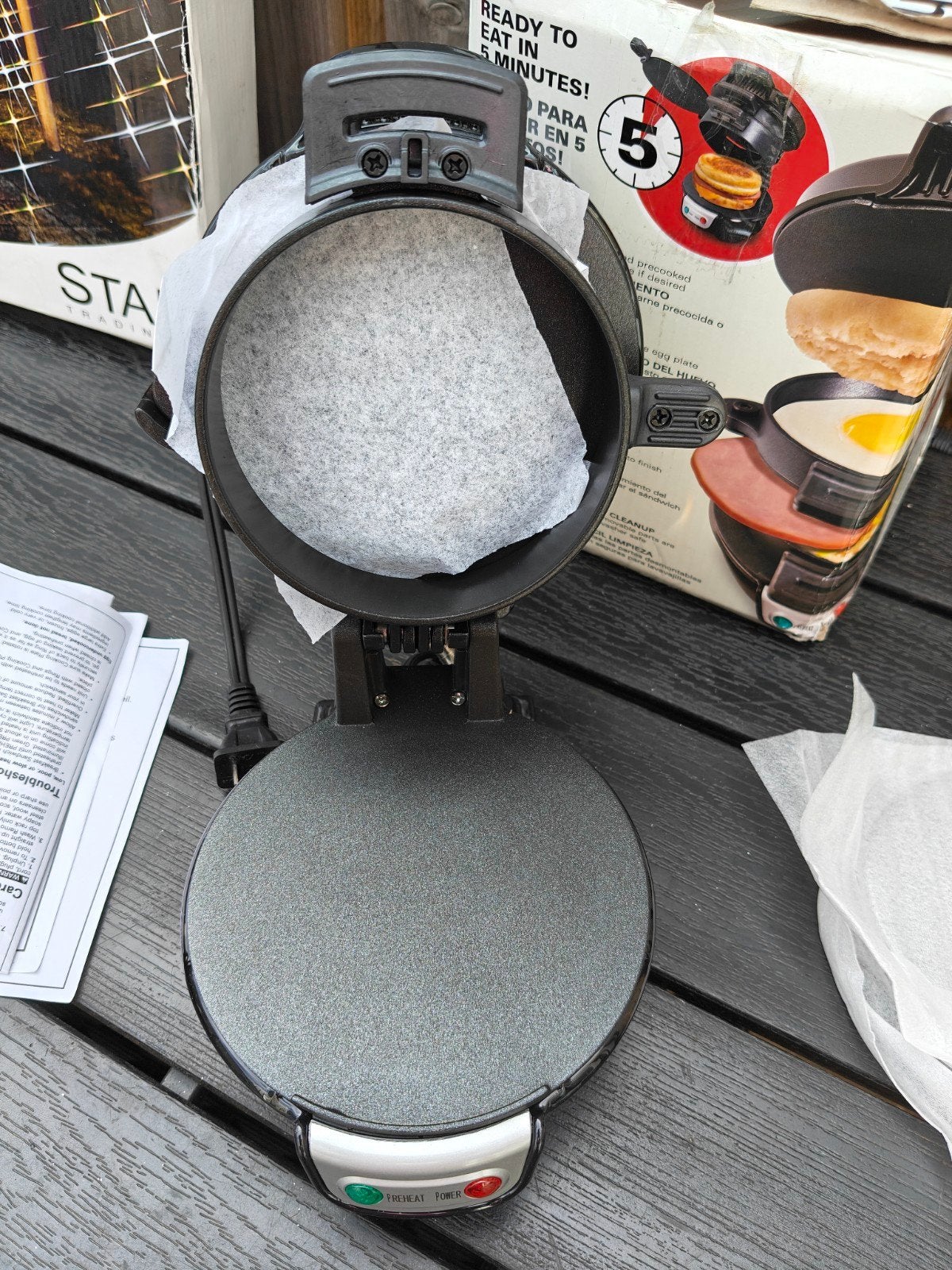 Hamilton Beach Breakfast Sandwich Maker - Zo goed als nieuw, Ophalen of Verzenden, Nieuw