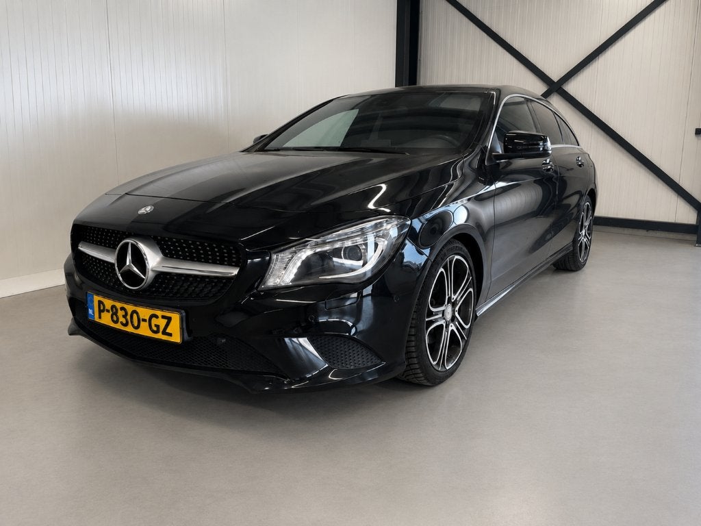 MB CLA 180 ShootingBrake Automaat |Leder|Navi |Stoelverw., Auto's, Automaat, CLA, 4 cilinders, Zwart