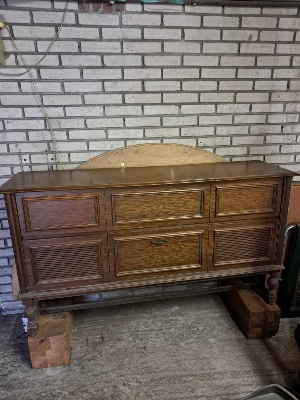 Vintage dressoir radiomeubel, Ophalen, Gebruikt, Met deur(en), 200 cm of meer