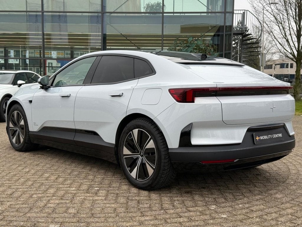 Polestar 4 Long Range Single Motor | Magnesium | Trekhaak, Auto's, Polestar, Automaat, 100 kWh, 31 min, Leder