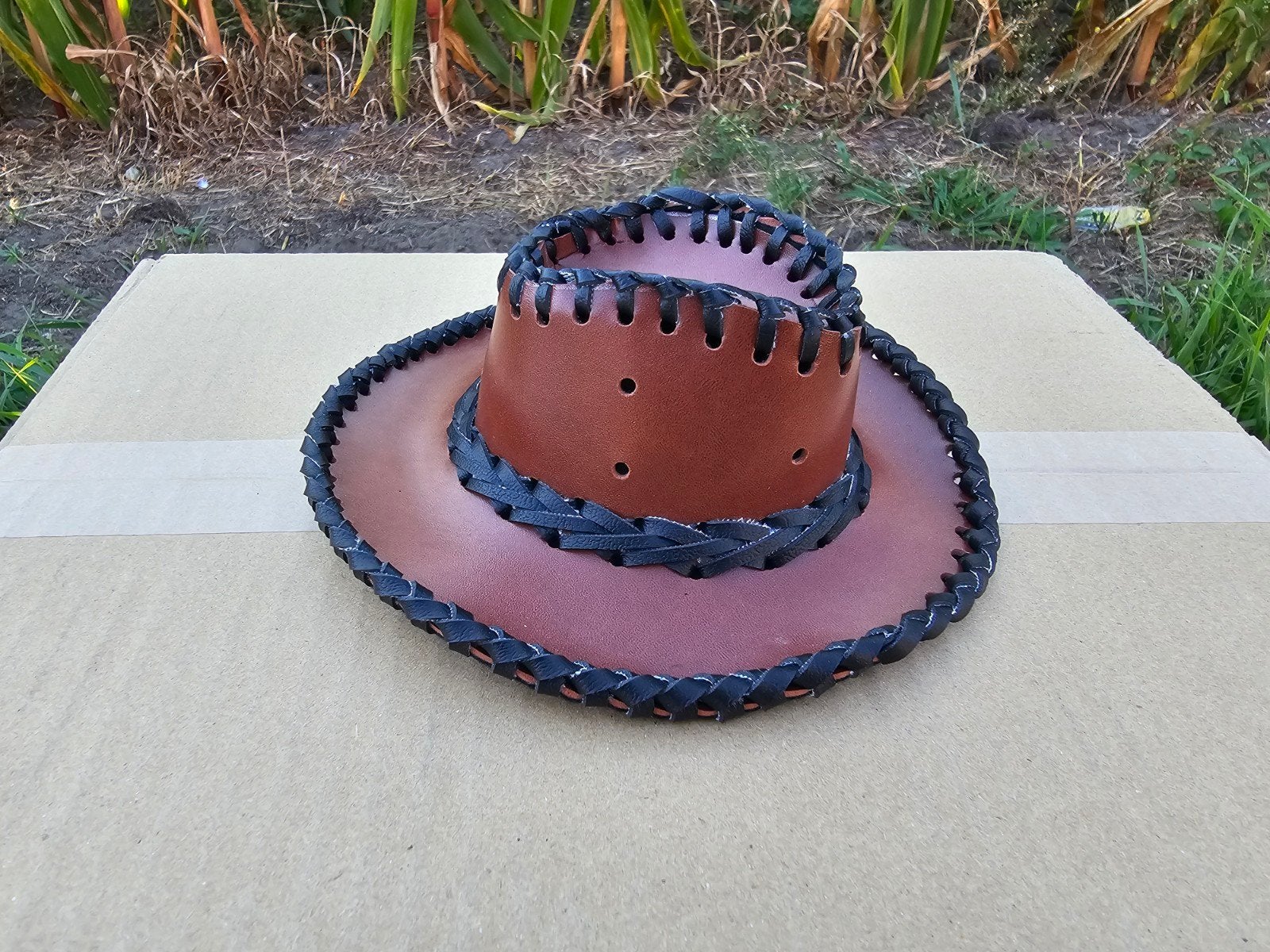 Cowboy hoedje bruin voor de 46 cm michelin poppen nieuw, Verzamelen, Ophalen of Verzenden, Nieuw, Gebruiksvoorwerp