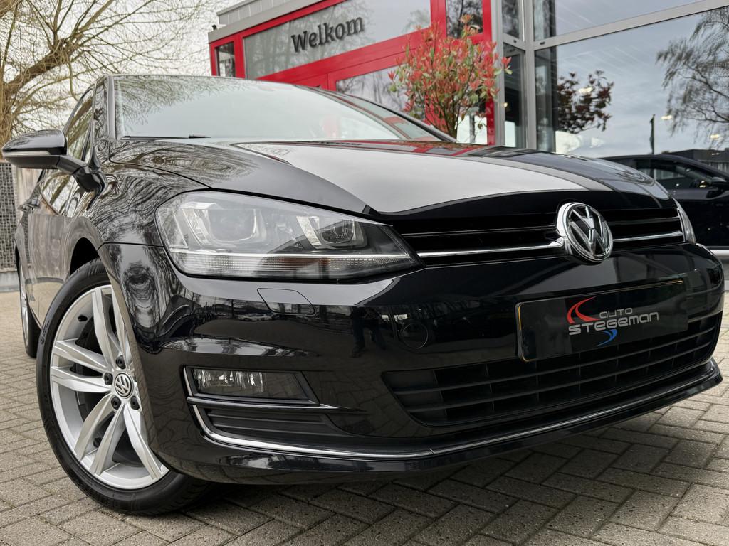 Volkswagen Golf 1.4 TSI ACT 140PK *!* HIGHLINE *!* NAVI/ XEN, Auto's, Volkswagen, Gebruikt, Euro 6, 4 cilinders, Zwart