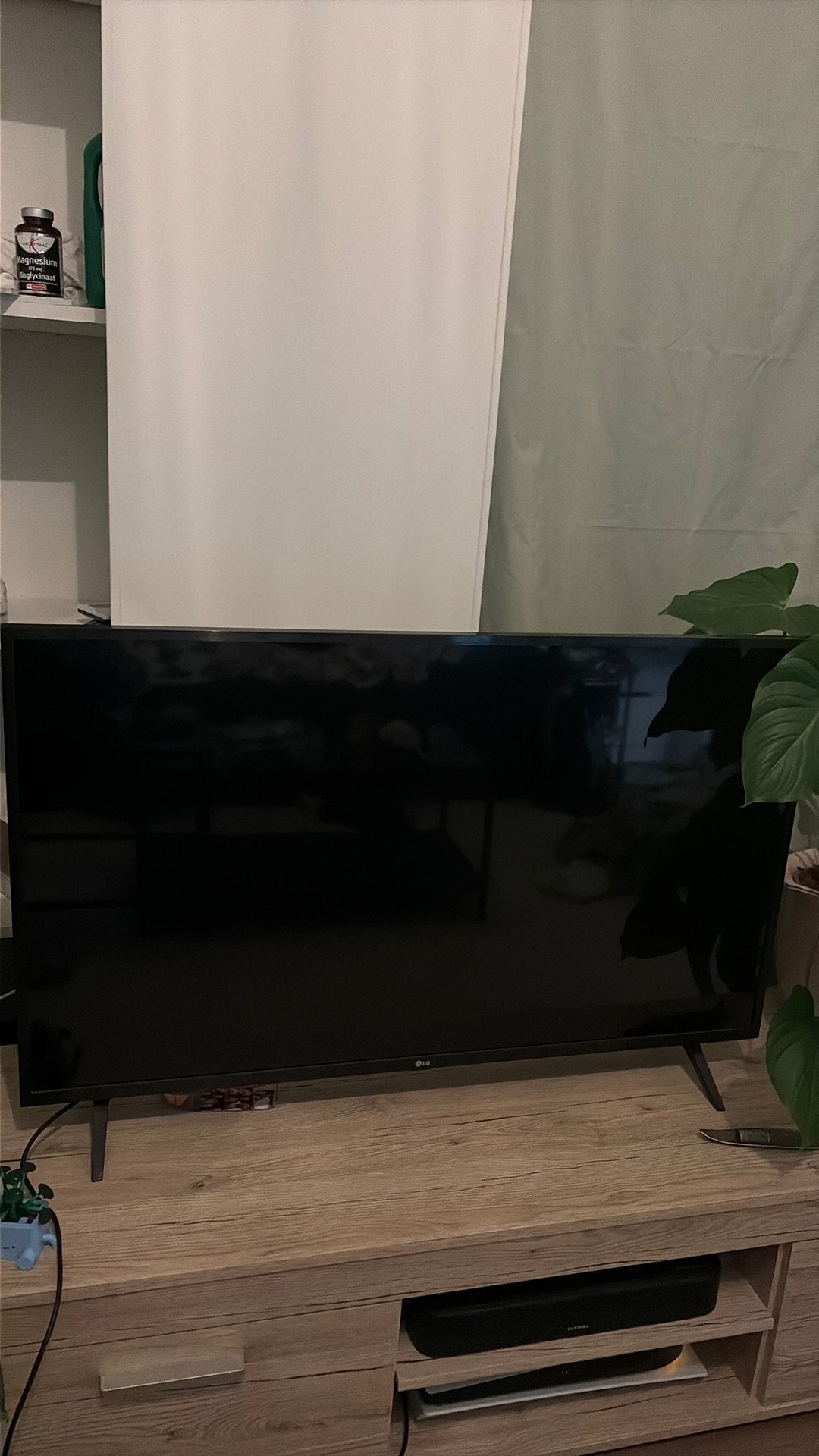 LG 43inch 4k TV, Audio, Tv en Foto, Televisies, 50 Hz, Ophalen of Verzenden, Zo goed als nieuw, 100 cm of meer