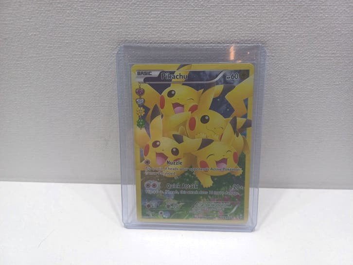 Pikachu Generation 2016 Radiant Collection RC29 Near Mint, Hobby en Vrije tijd, Verzamelkaartspellen | Pokémon, Ophalen of Verzenden