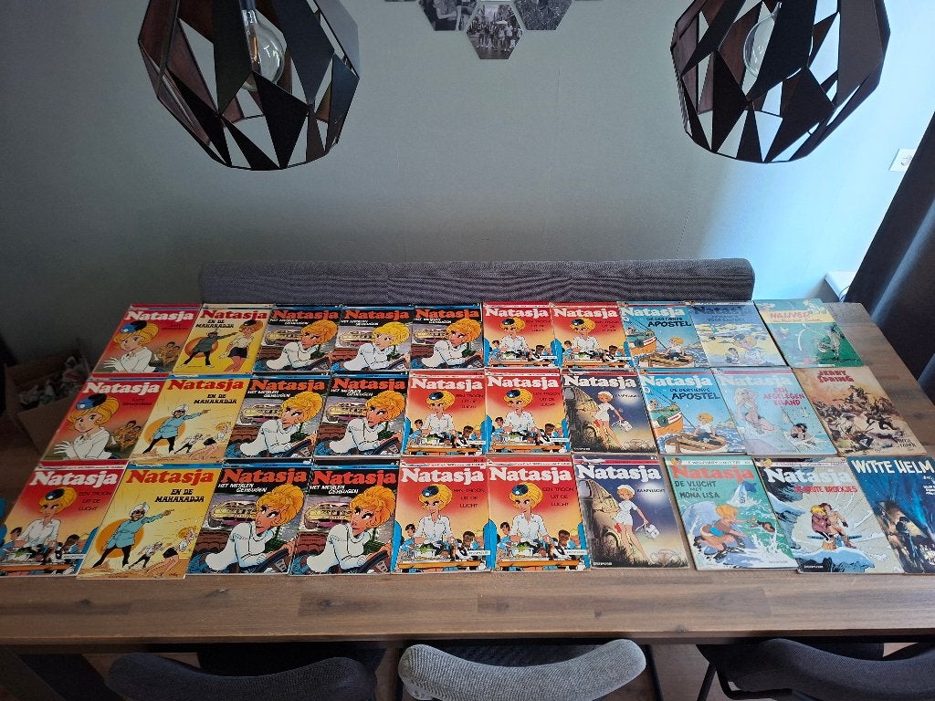 30 stripalbums met diverse eerste drukken, Meerdere stripboeken, Ophalen of Verzenden, Gelezen
