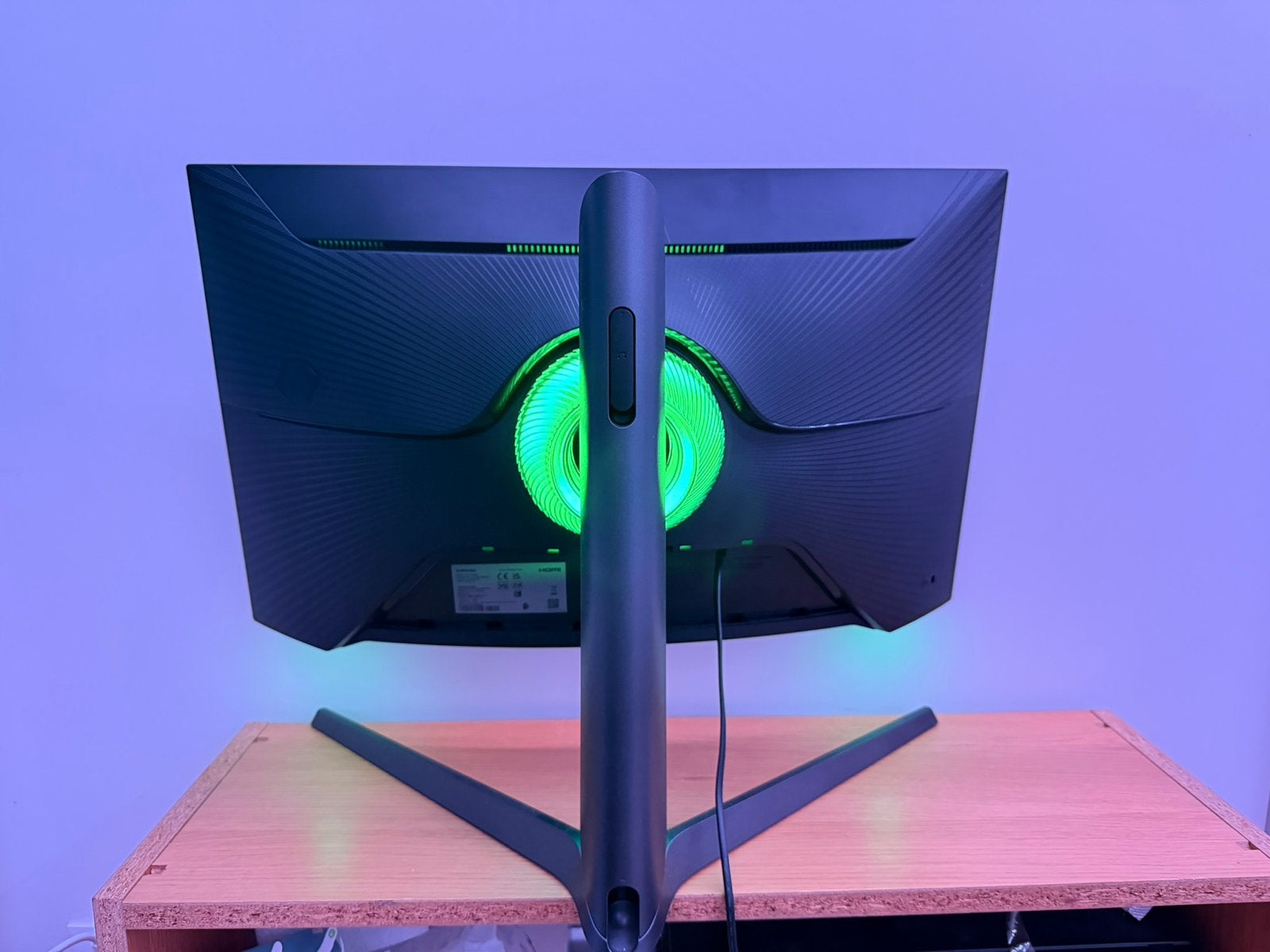 Samsung Odyssey G7 27' curved, Gaming, HDMI, Curved, Zo goed als nieuw