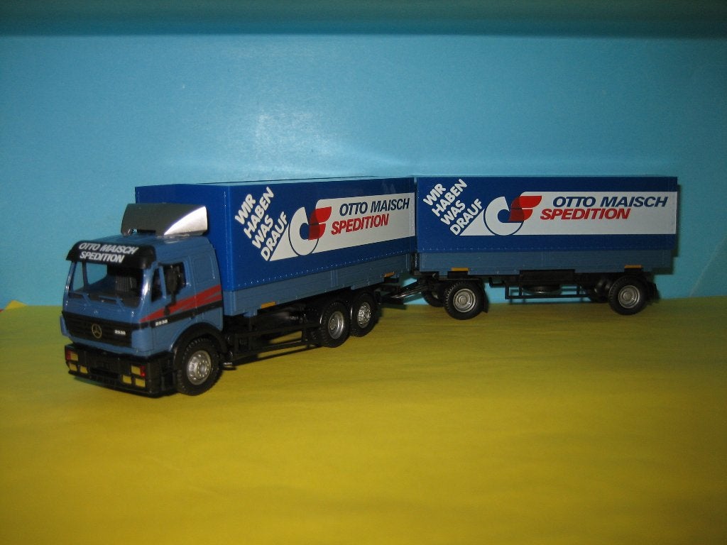 Otto-Maisch  MERCEDES combi met afzetbakken Herpa, Ophalen of Verzenden, Zo goed als nieuw, Bus of Vrachtwagen, Herpa