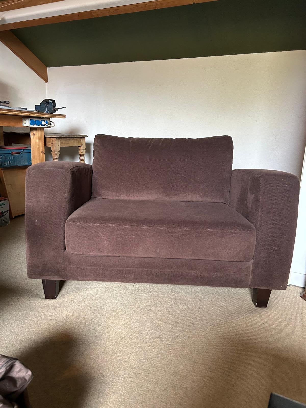 Bruine stoffen loveseat, Huis en Inrichting, Ophalen