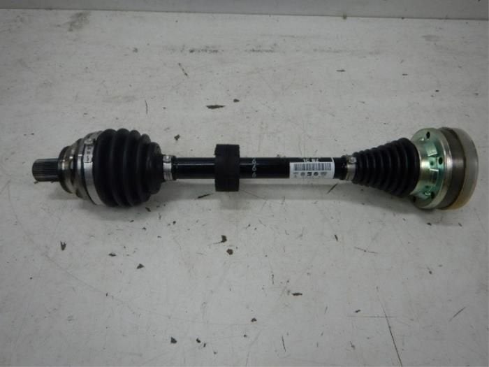 VW Golf 7 Aandrijfas Links voor, Ophalen of Verzenden, Gebruikt