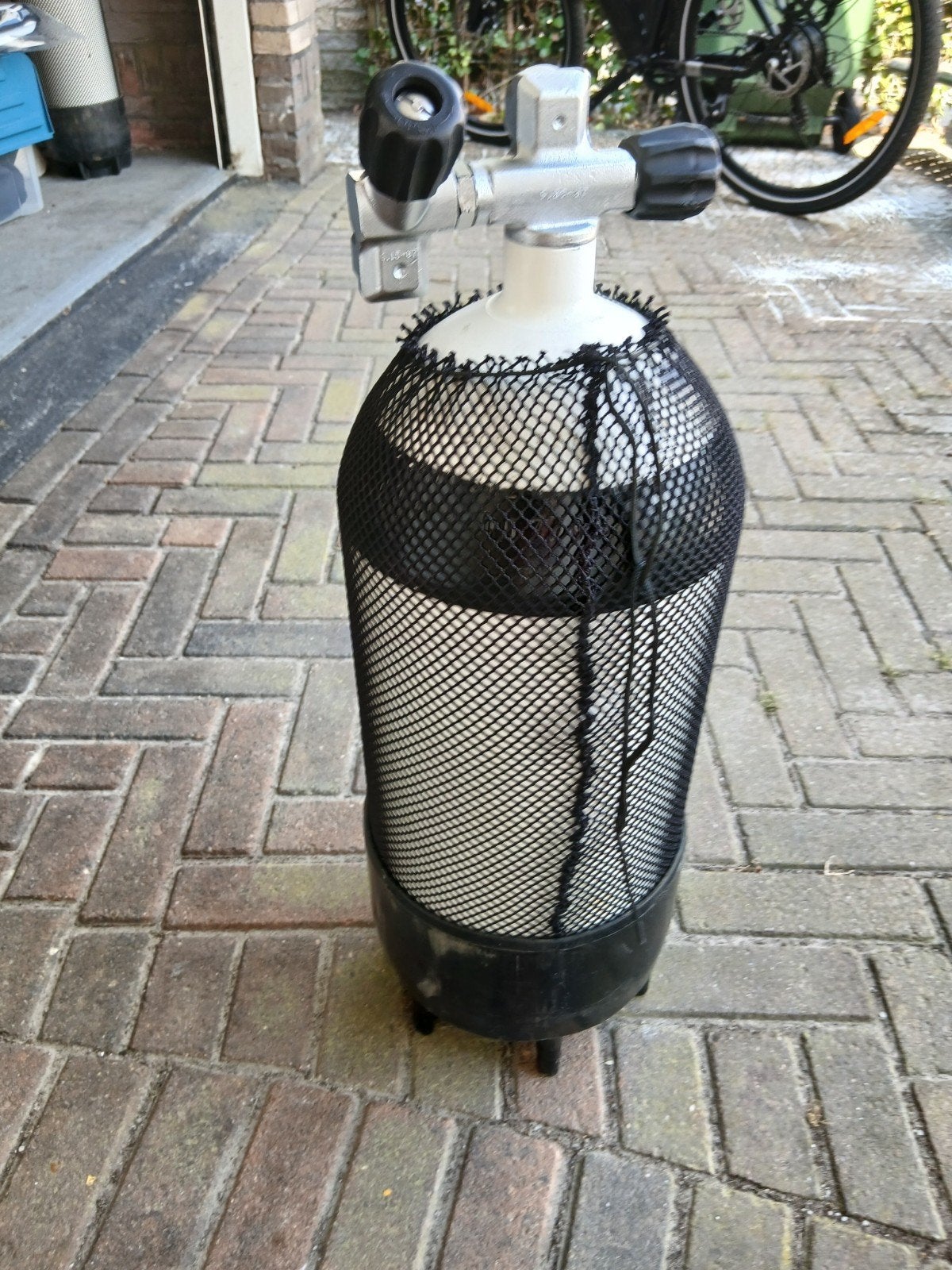 Duikfles 12 liter, gekeurd vanaf 16-07- 2026, gevuld, Watersport en Boten, Ophalen of Verzenden, Gebruikt, Duikfles
