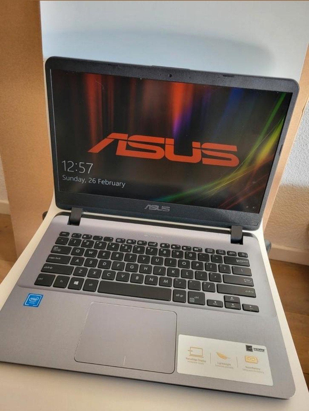 ASUS F407M Laptop zo goed als nieuw heel weing gebruikt, Computers en Software, Ophalen, Gebruikt, Qwerty, ASUS