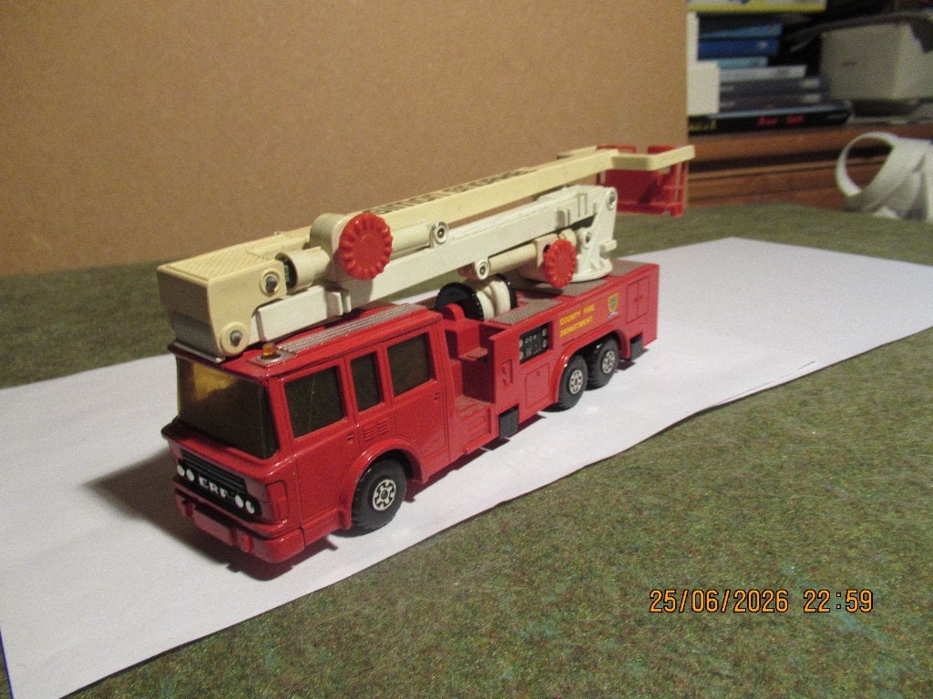 Matchbox  ERF  hoogwerker, Ophalen of Verzenden, Gebruikt, Bus of Vrachtwagen, Matchbox