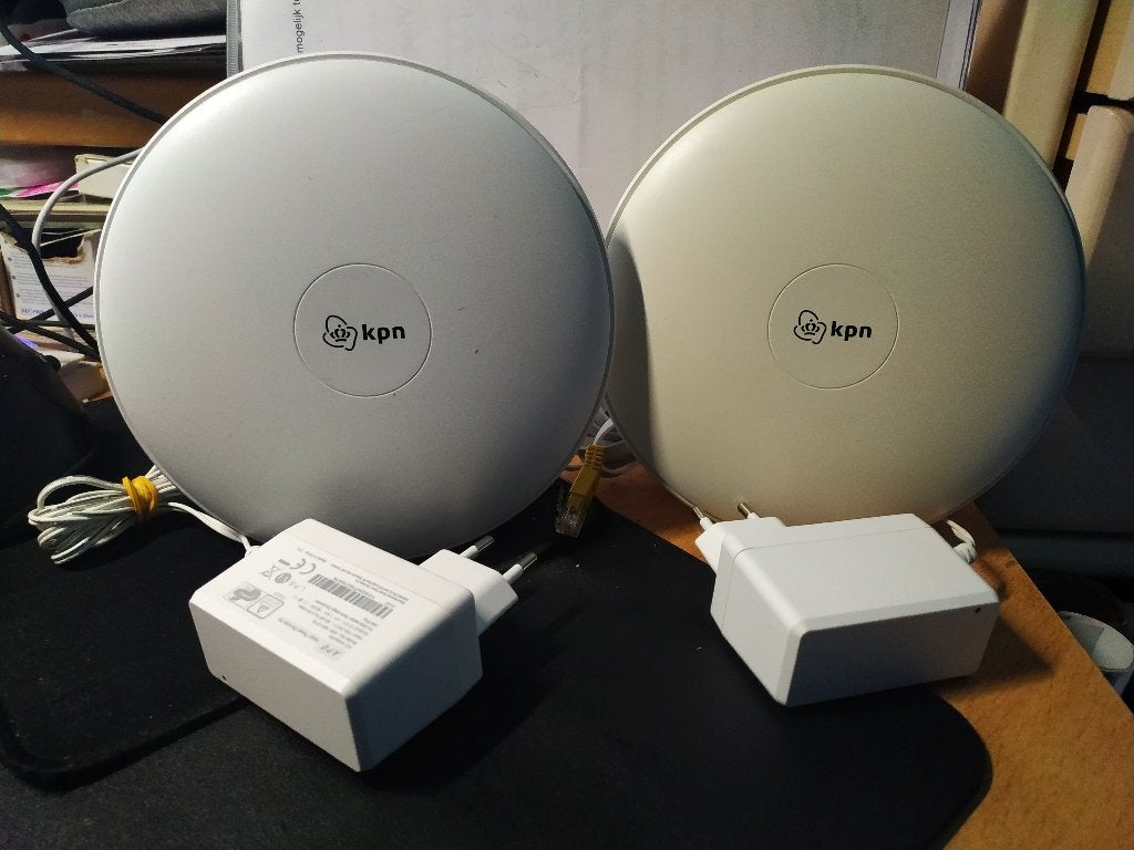 KPN Arcadyan wifi versterker set, Computers en Software, WiFi-versterkers, Ophalen of Verzenden, Gebruikt, Kpn