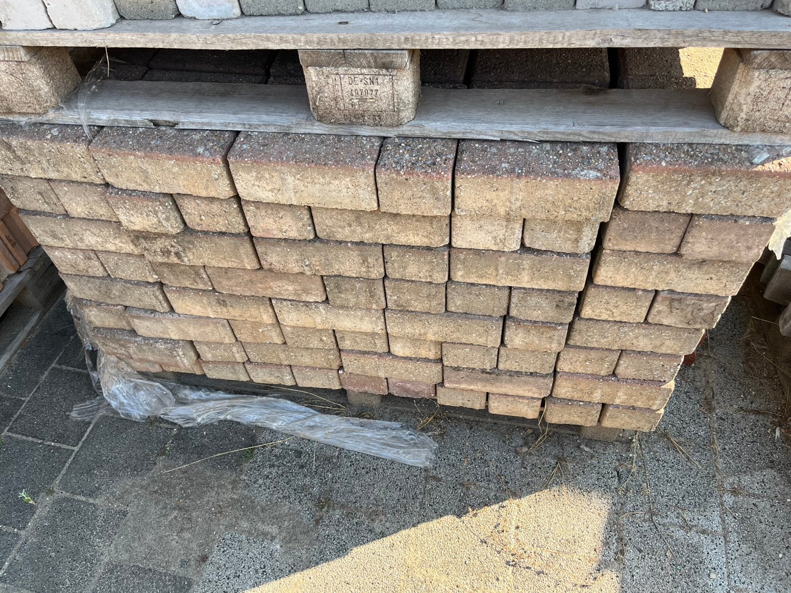 klinkers 21x10,5x 8cm. 350st, Ophalen, Zo goed als nieuw, Beton, Klinkers