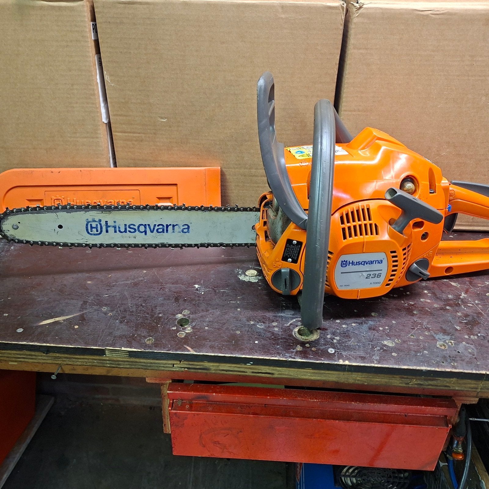 Husqvarna 236 kettingzaag, Ophalen of Verzenden, Gebruikt, Benzine