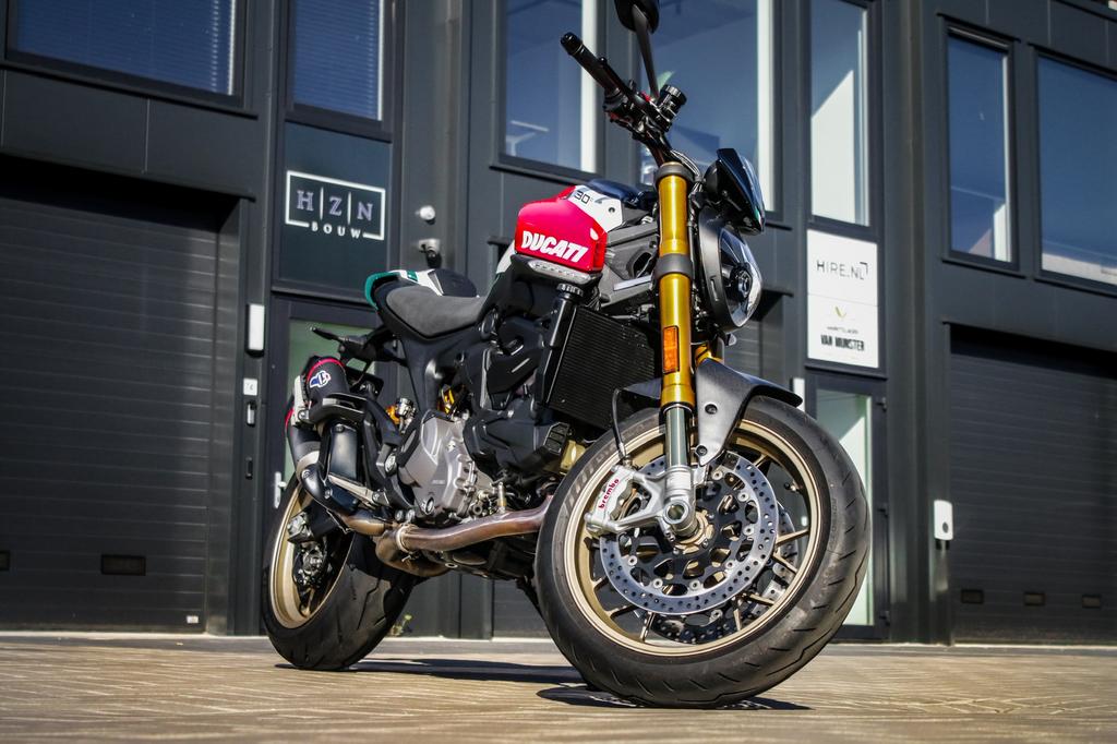 Ducati Monster 2024 30th anniversario 252 / 500, 2 cilinders, Motorrijbewijs A, Meer dan 35 kW, 937 cc