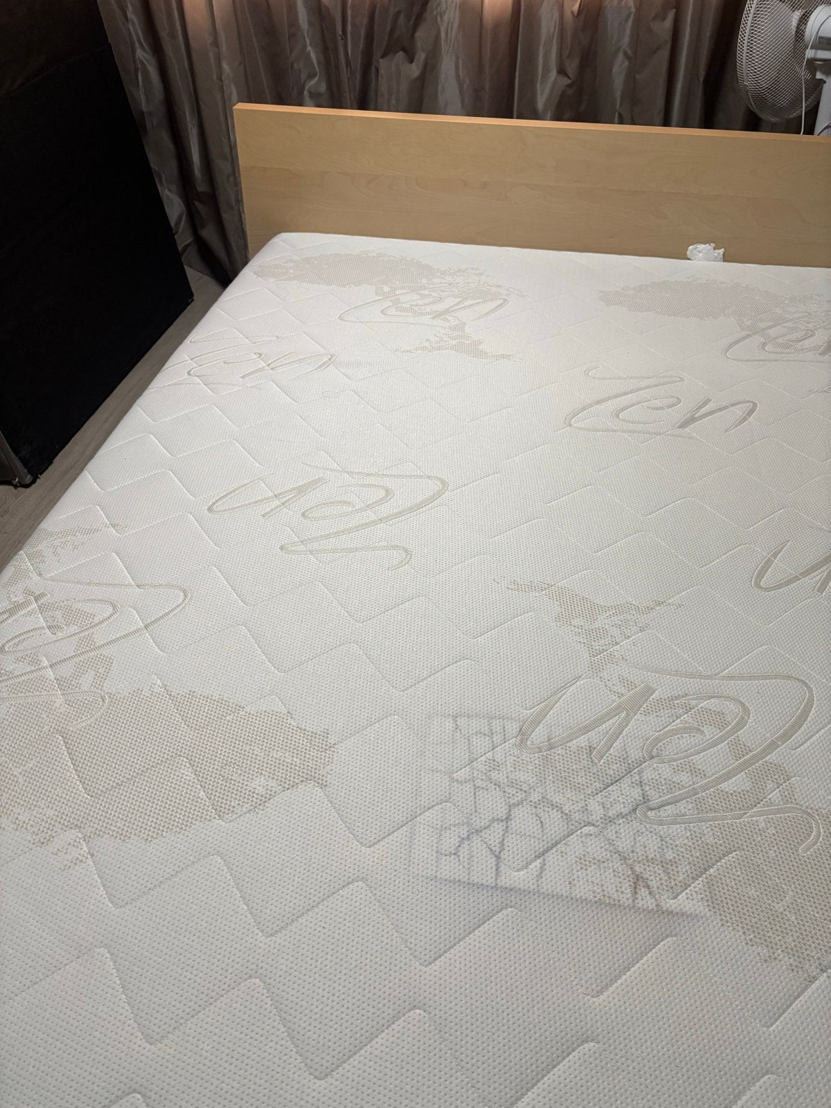 Houten tweepersoonsbed met lattenbodem en matras, Ophalen, Overige kleuren, Tweepersoons, Zo goed als nieuw