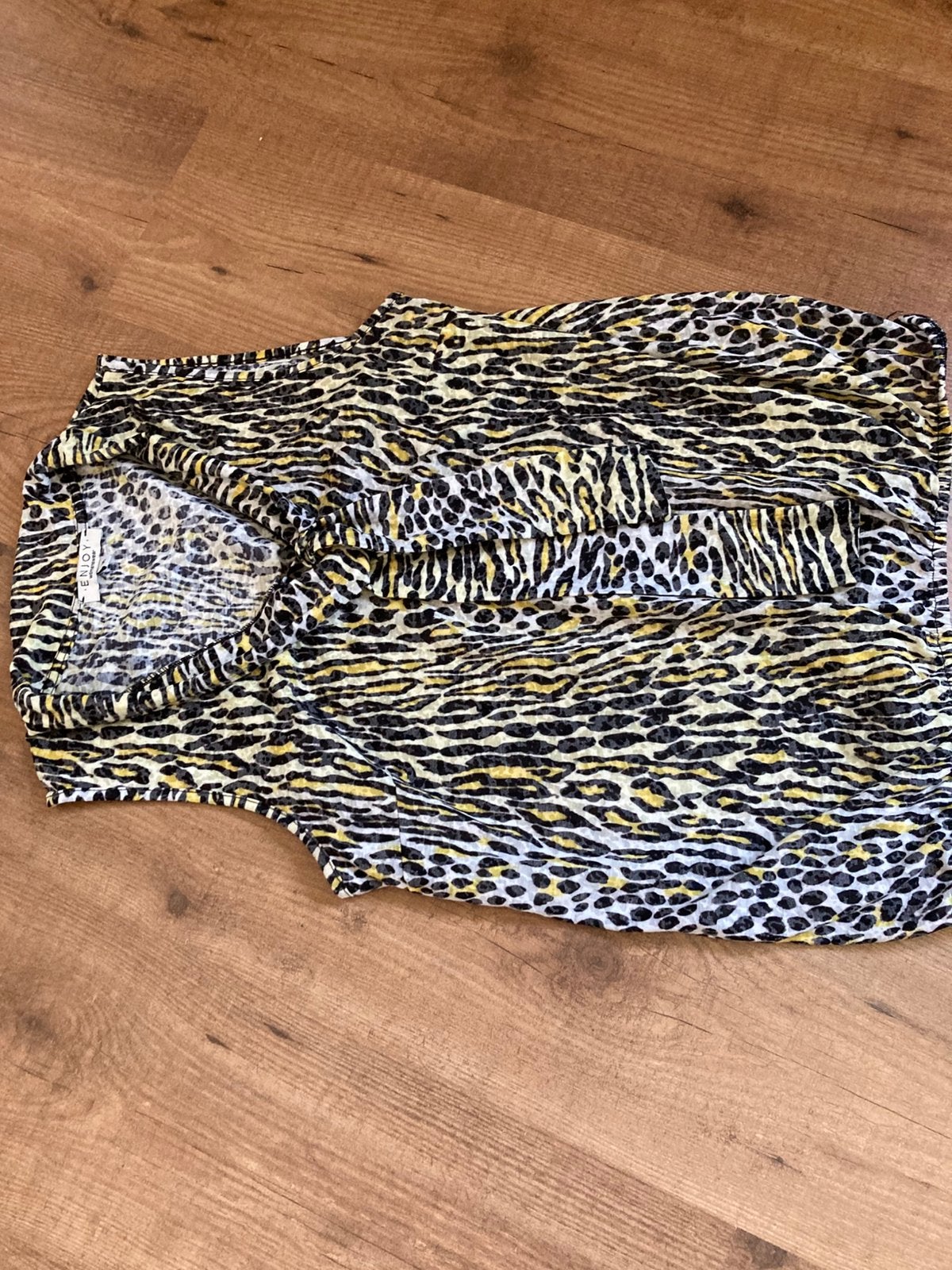 Mooie blouse, Kleding | Dames, Blouses en Tunieken, Ophalen of Verzenden, Zo goed als nieuw, Maat 38/40 (M), Zwart