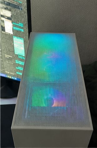 Foto 5 van Witte Gaming PC | RTX 3070 | i5-10600K | 16GB RAM | RGB