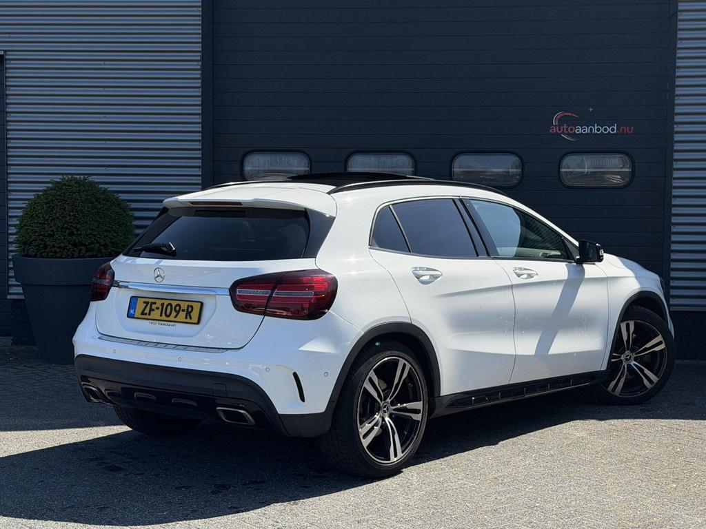 Mercedes-Benz GLA-klasse 220 d AMG | Panoramadak | 360* Came, 4 cilinders, Leder, Bedrijf, Diesel
