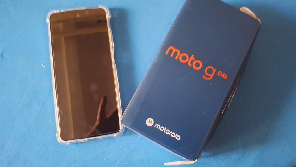 Motorola moto g05 - 4/64GB - Pl met beschermglas en hoesje, Overige modellen, Touchscreen, Nieuw, Ophalen of Verzenden