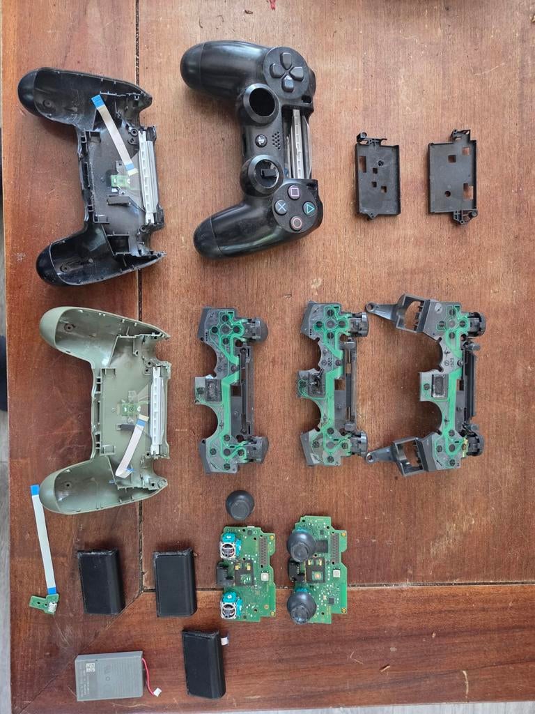 Onderdelen PlayStation 4 controllers (defect), Ophalen of Verzenden, Niet werkend, Overige controllers, PlayStation 4