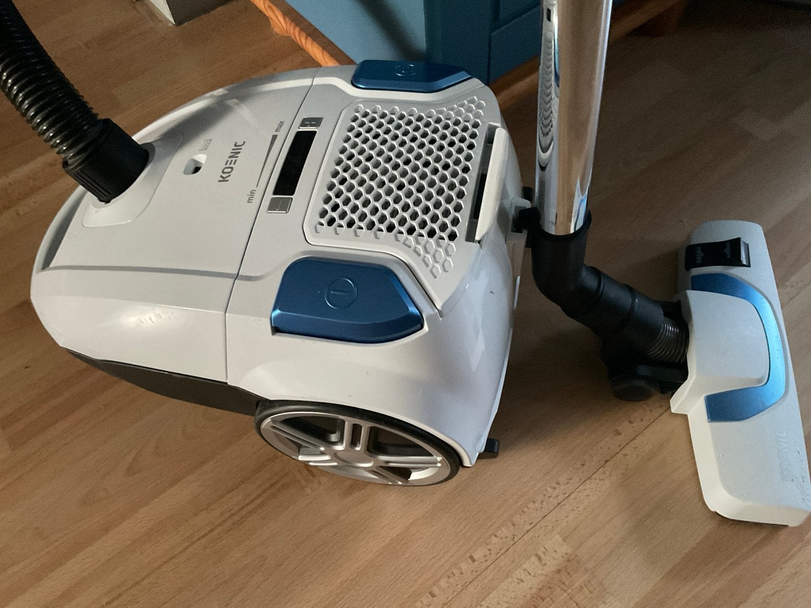 Koenic stofzuiger Vp.40 euro - weinig gebr overcompleet, Witgoed en Apparatuur, Stofzak, Overige merken, Gebruikt, Ophalen of Verzenden