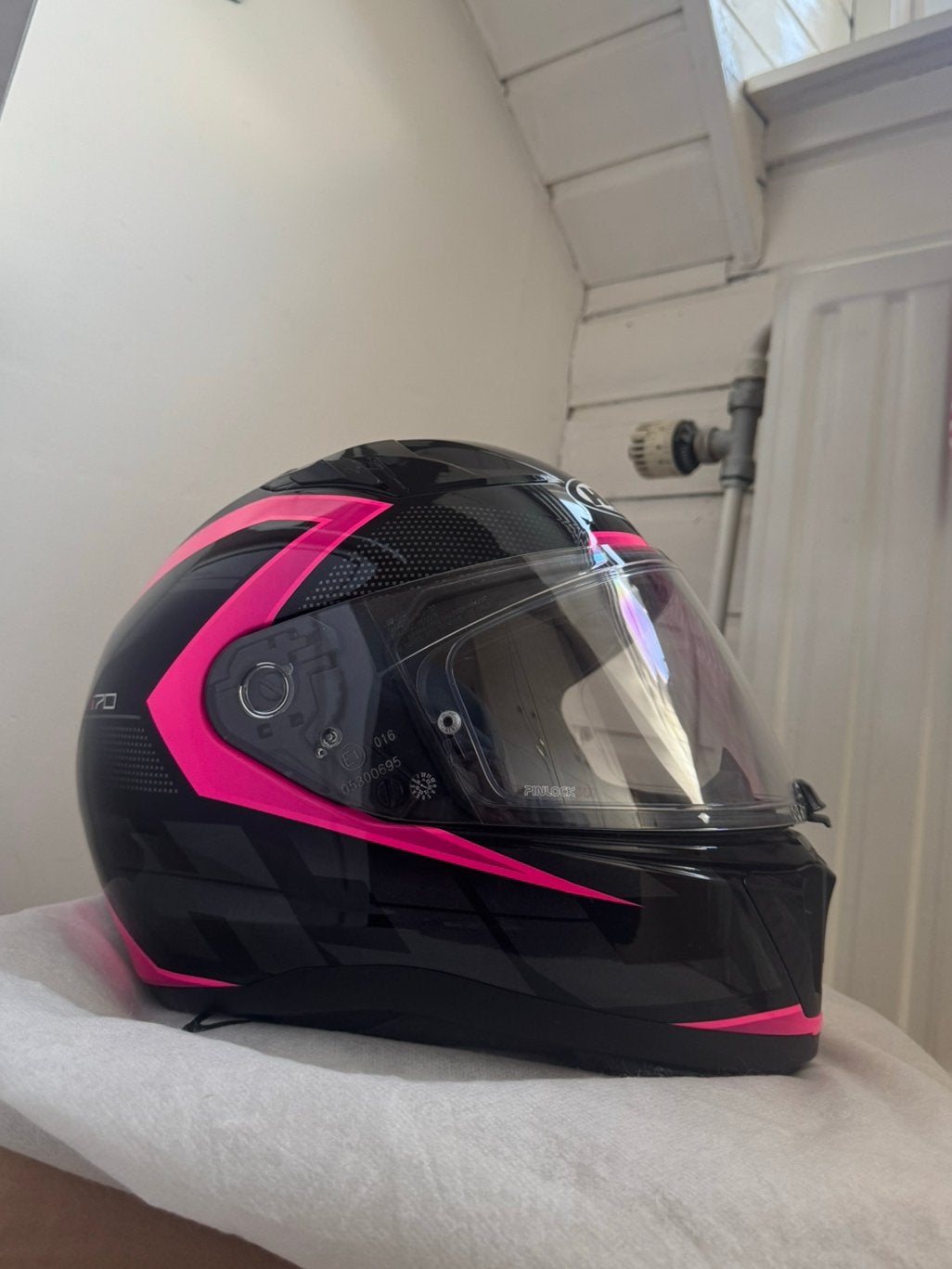 HJC Integraalhelm Dames - Maat XS - Zwart met roze, Motoren, Ophalen, XS, HJC, Nieuw zonder kaartje