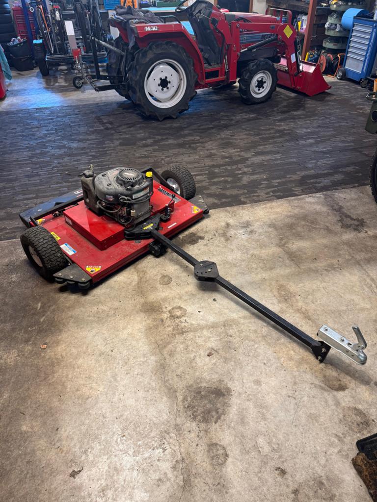 Swisher FC11544CL Bosmaaier met Briggs & Stratton Motor, Ophalen, Cirkelmaaier, Gebruikt, Mulchfunctie
