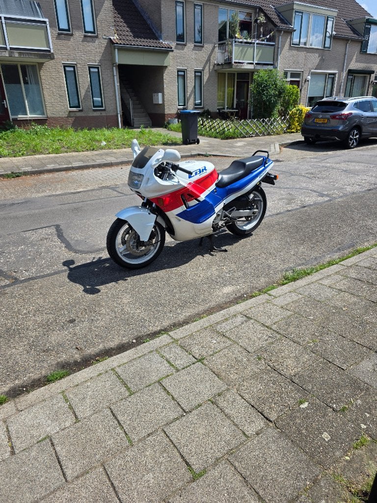 Honda CBR 600F, Motoren, Motoren | Honda, Particulier, Sport, 12 t/m 35 kW, 4 cilinders, Minimaal motorrijbewijs A1, Handgeschakeld