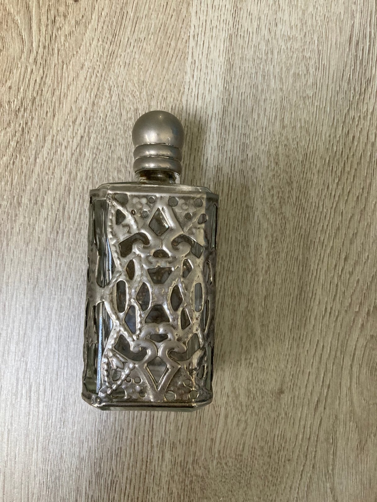 Parfumfles van glas met metaal beslagen, Antiek en Kunst, Ophalen of Verzenden