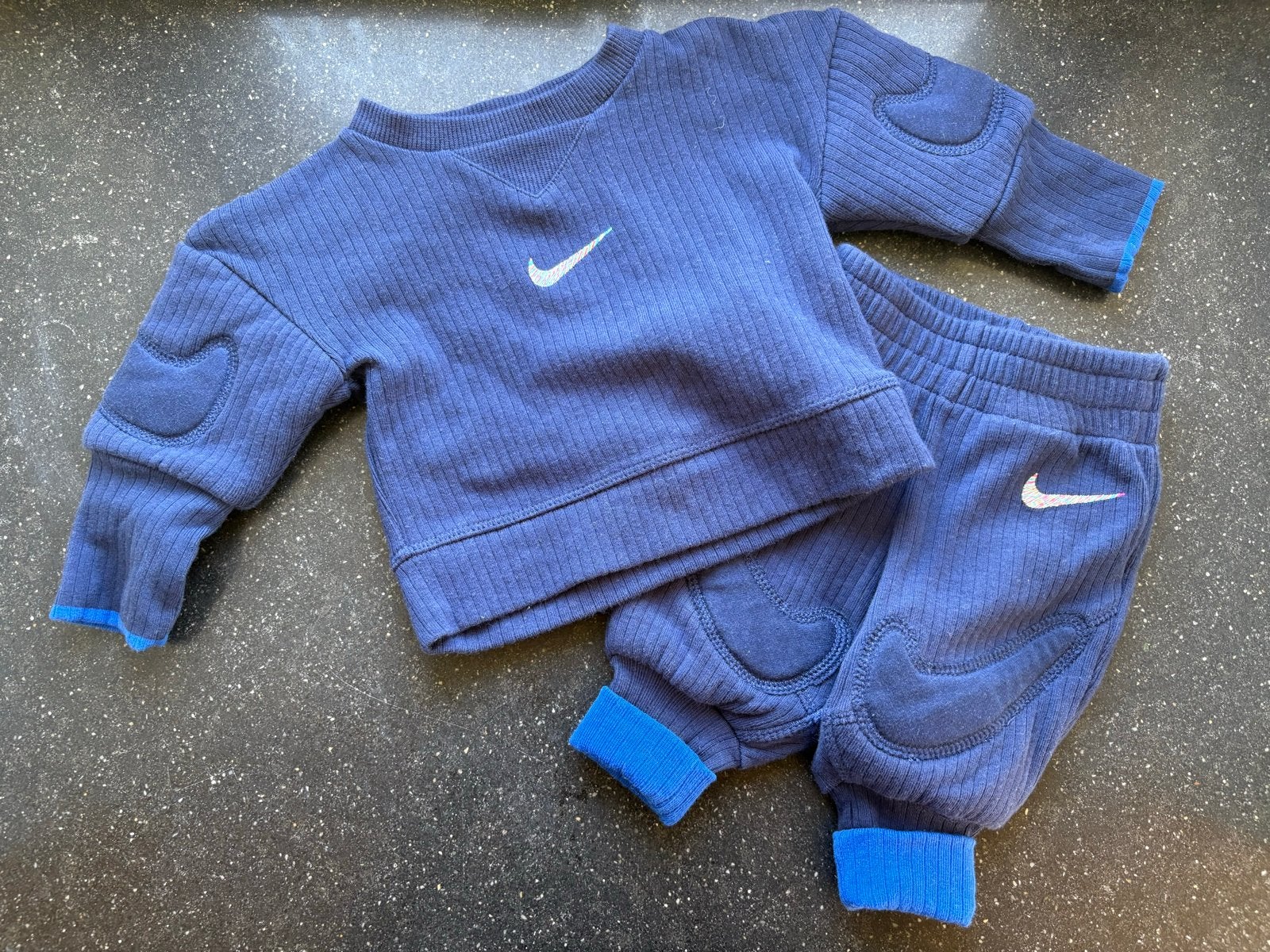 Nike babykleding set: 2 pakjes (56) + rompertje (50), Kinderen en Baby's, Ophalen of Verzenden, Zo goed als nieuw, Jongetje
