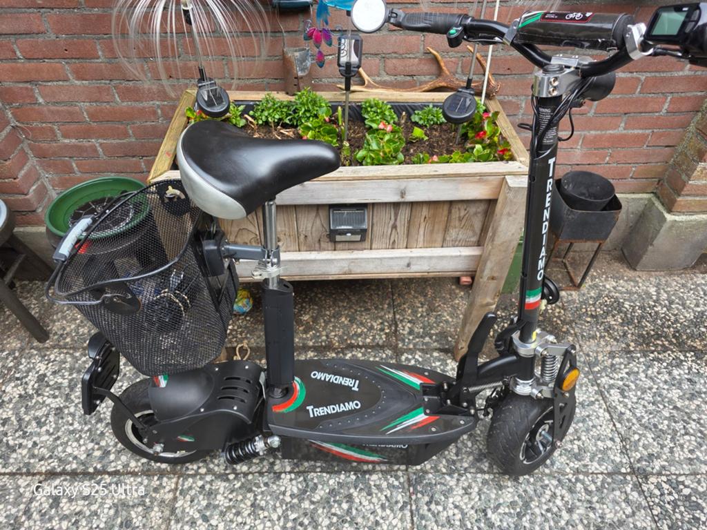 Trendiamo met kenteken, Ophalen of Verzenden, Zo goed als nieuw, Elektrische step (E-scooter)