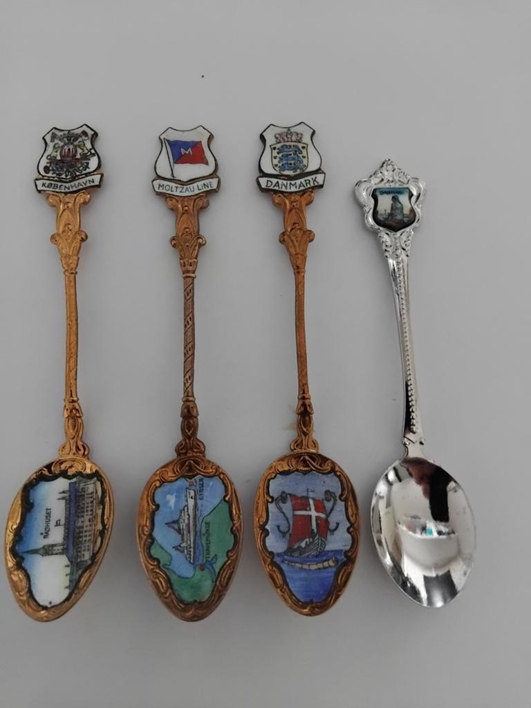 Lepeltjes uit Denemarken., Ophalen of Verzenden