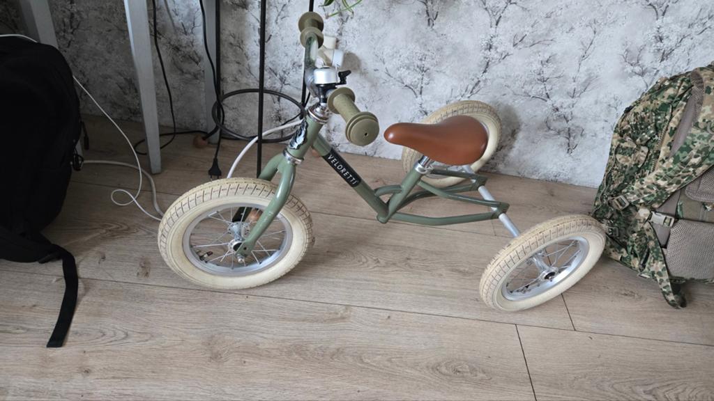 Veloretti 3 wielen loopfiets, Ophalen, Gebruikt, Loopfiets