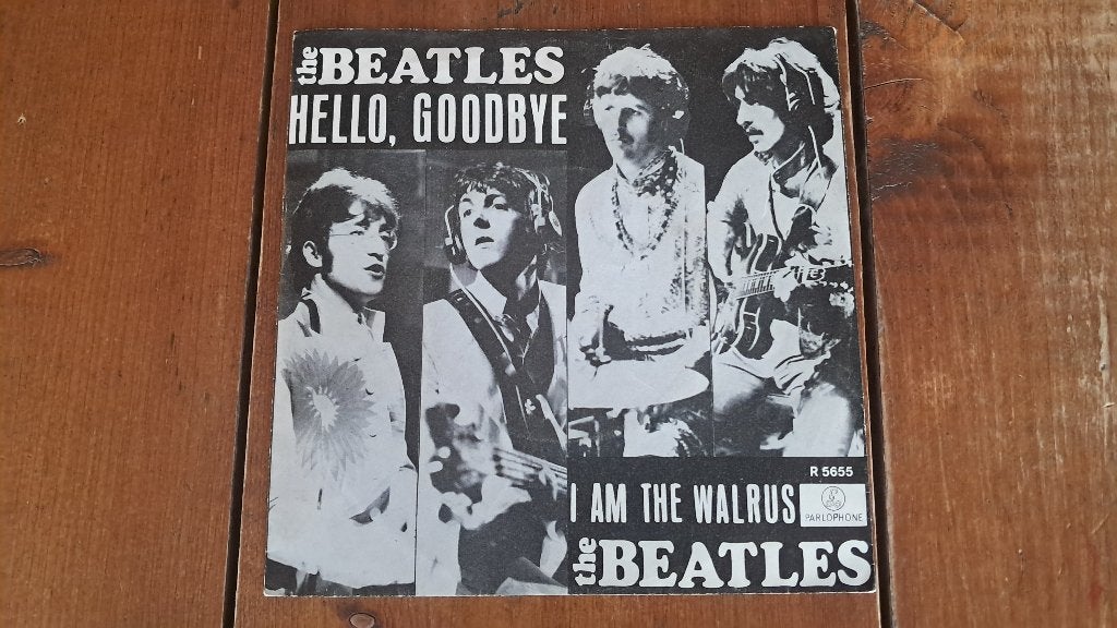 single The Beatles ‎- Hello, Goodbye / i am the walrus, Cd's en Dvd's, Vinyl Singles, Gebruikt, Originele persing, 7 inch, Ophalen of Verzenden
