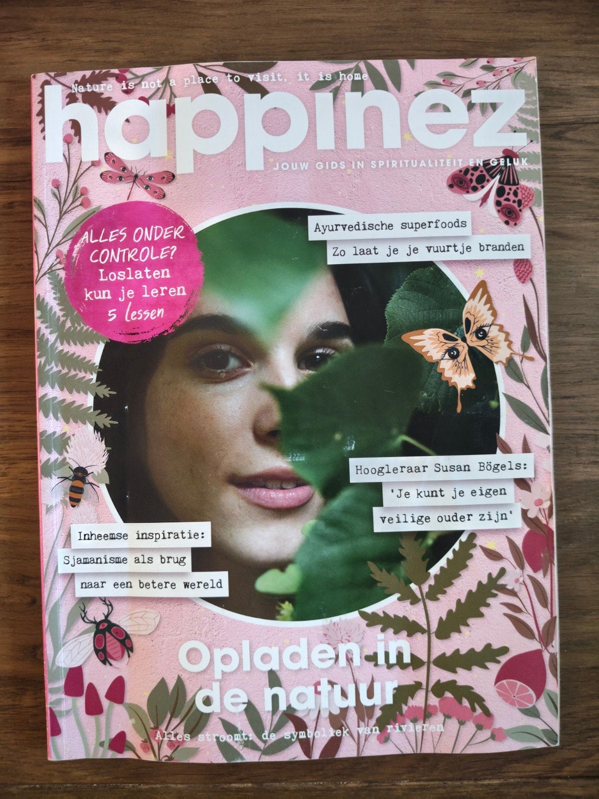 Happinez 2026 – Spiritualiteit, mindfulness, geluk en natuur, Ophalen of Verzenden, Zo goed als nieuw, Lichaam en Geest
