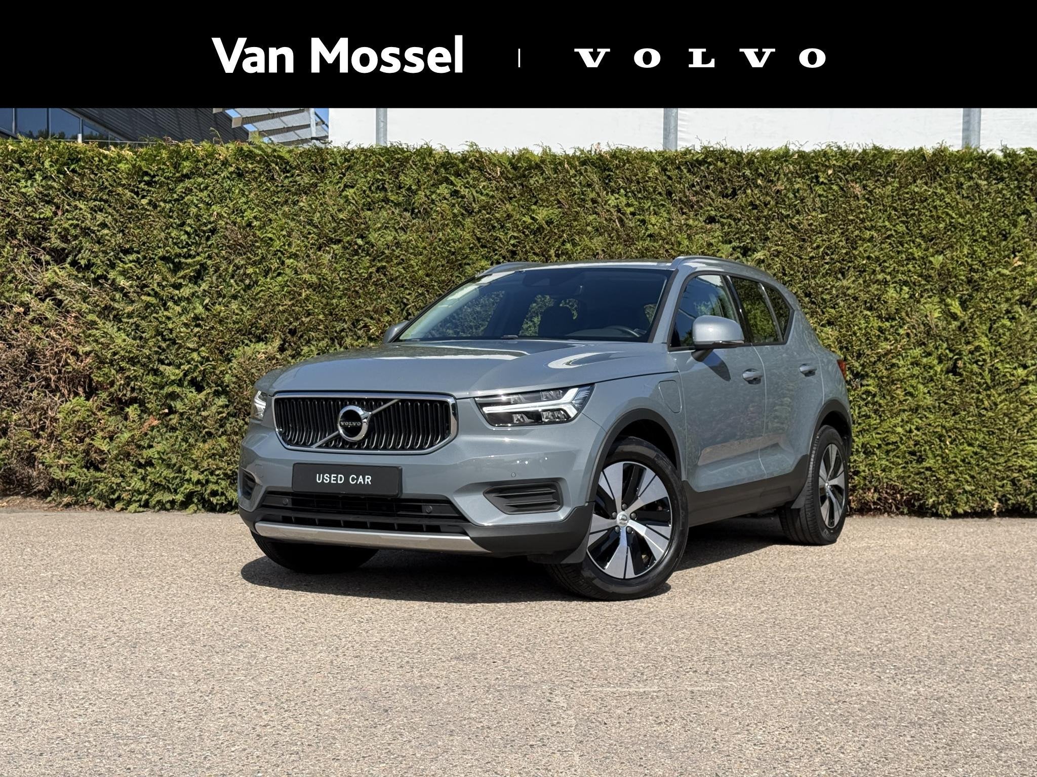 Volvo XC40 T5 Twin Engine Momentum Pro | Blis | Trekhaak | C, Auto's, 12 maanden, 1712 kg, Leder en Stof, Plug-in hybride
