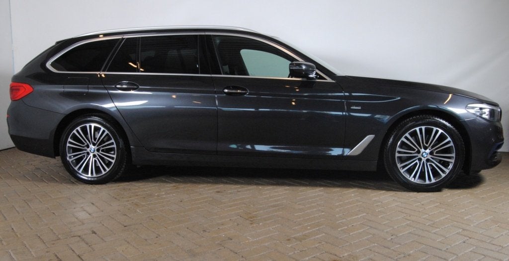 BMW 5 Serie Touring 520d Executive | Automaat | Elec achterk, Automaat, Achterwielaandrijving, Euro 6, 4 cilinders
