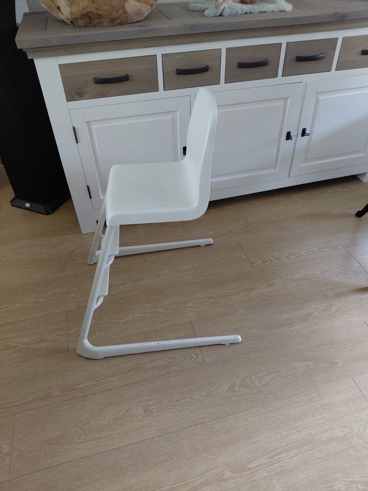 Gratis kinderstoel i.g.s.t, Huis en Inrichting, Complete inboedels, Ophalen of Verzenden