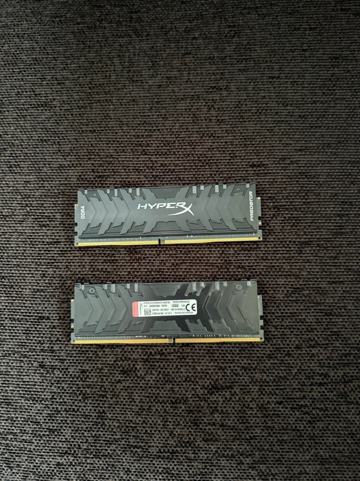 HyperX Predator RGB 32GB DDR4-3200 CL16, Ophalen, 32 GB, DDR4, Zo goed als nieuw