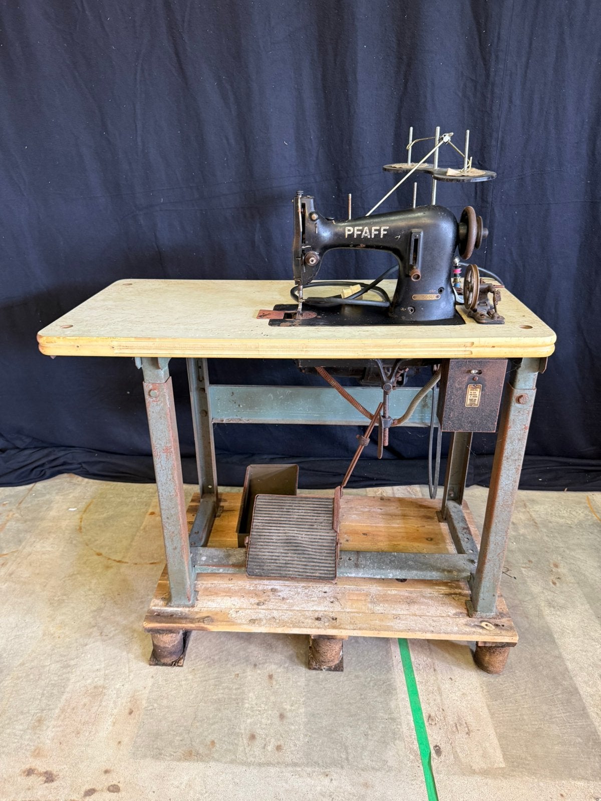 Industriële naaimachine, Ophalen, Gebruikt, Naaimachine, Overige merken
