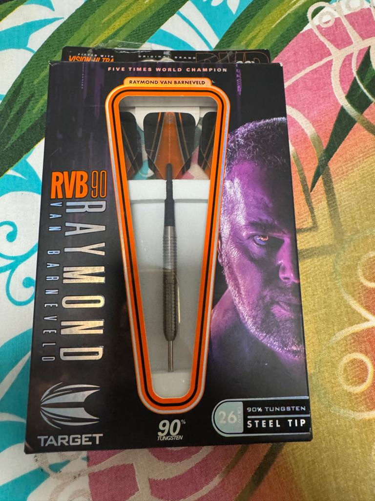 Target RVB 90 Raymond van Barneveld Darts 26g, Sport en Fitness, Darts, Ophalen of Verzenden, Zo goed als nieuw, Pijlen
