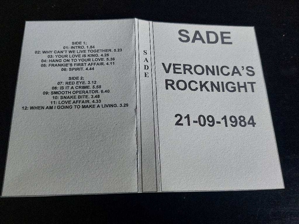 SADE - VERONICA'S ROCKNIGHT 1984 (MC), Cd's en Dvd's, Cassettebandjes, 1 bandje, Ophalen of Verzenden, Zo goed als nieuw, Voorbespeeld
