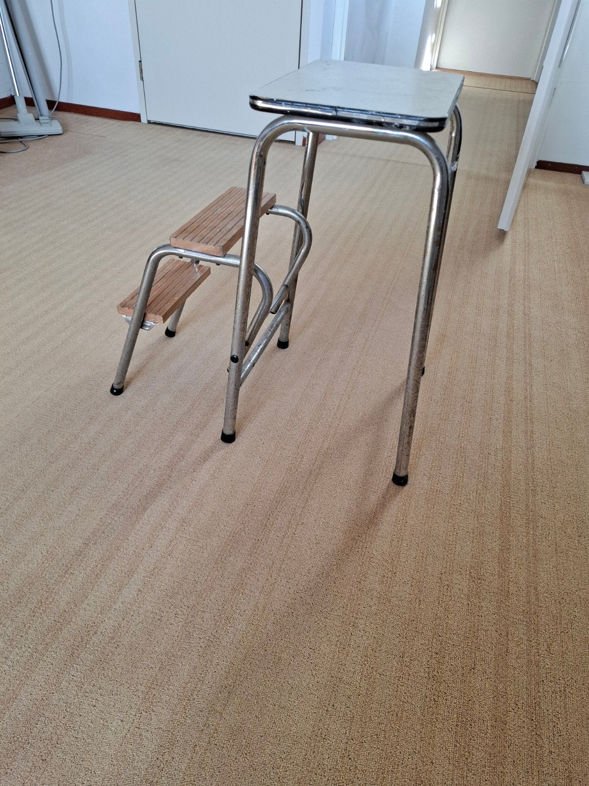 Vintage Keukentrapje / Krukje met 2 Treden, Ophalen, Gebruikt, Hout