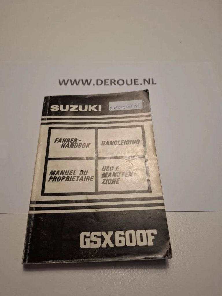 141 0WNERS MANUAL SUZUKI GSX600F 1991 USED, Motoren, Handleidingen en Instructieboekjes, Ophalen of Verzenden, Suzuki