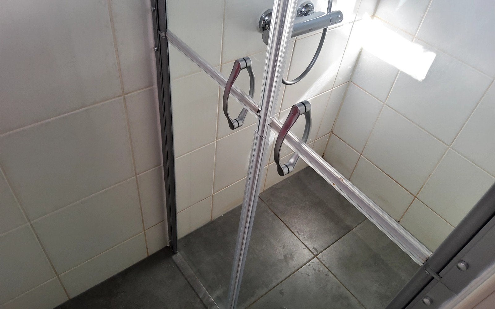 Douchedeuren dubbel 78 - 81 cm, Ophalen