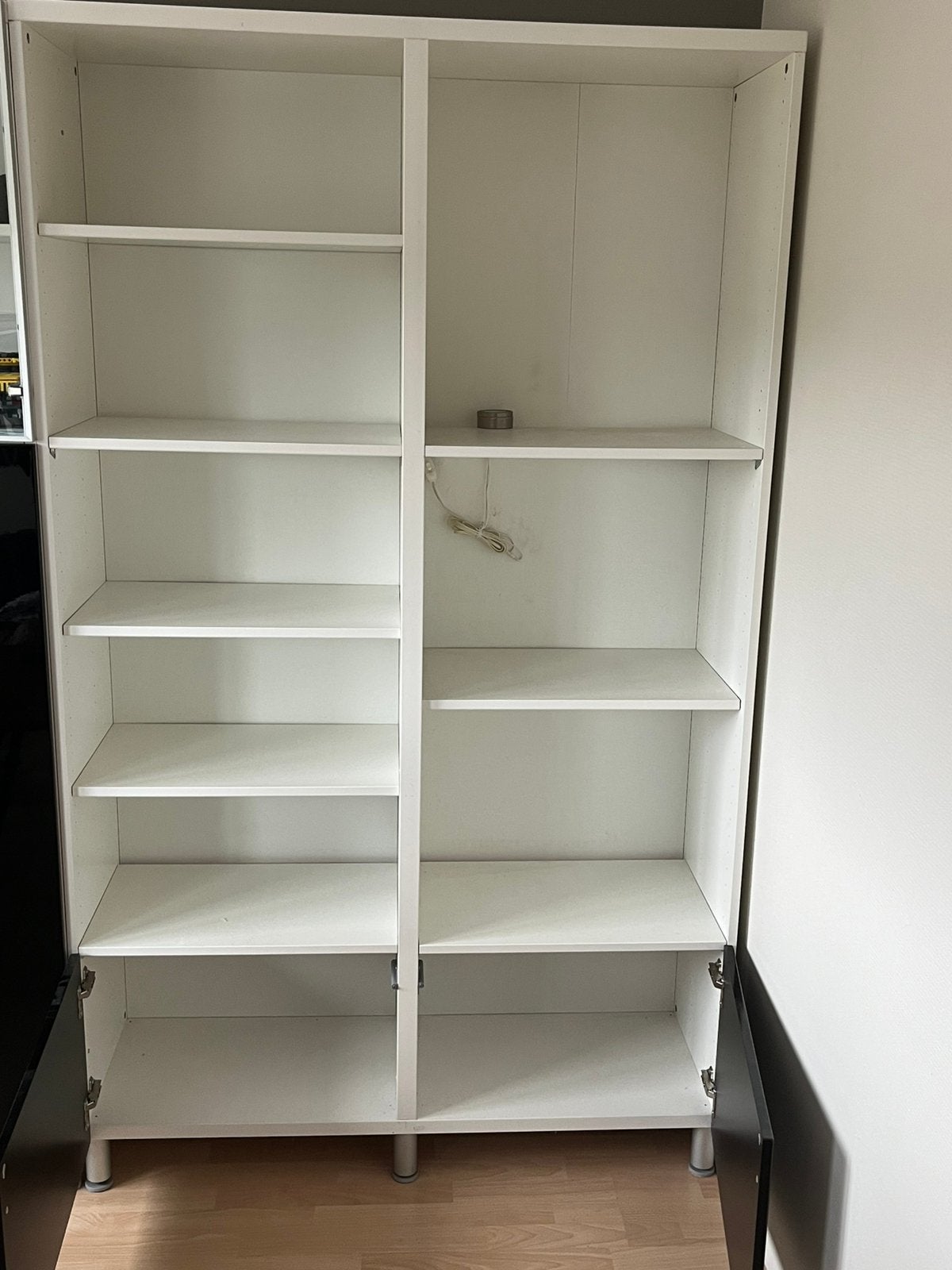 IKEA BESTÅ kast wit met hoogglans zwarte deuren 120x40x192cm, Ophalen, 100 tot 150 cm, Ikea Besta, 150 tot 200 cm